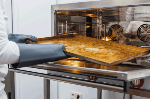 阅读更多关于硅胶烤箱手套洗碗机安全吗?