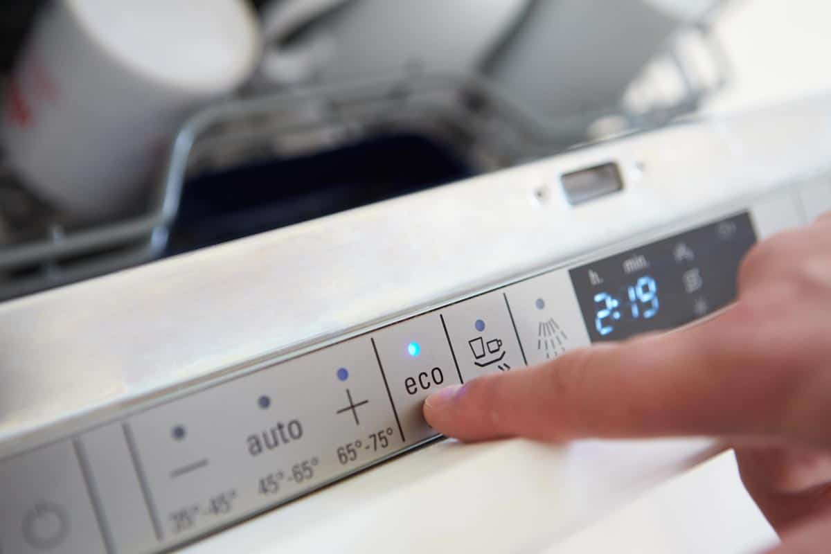 设置循环运行在一个洗碗机,博世洗碗机应该循环运行多长时间?