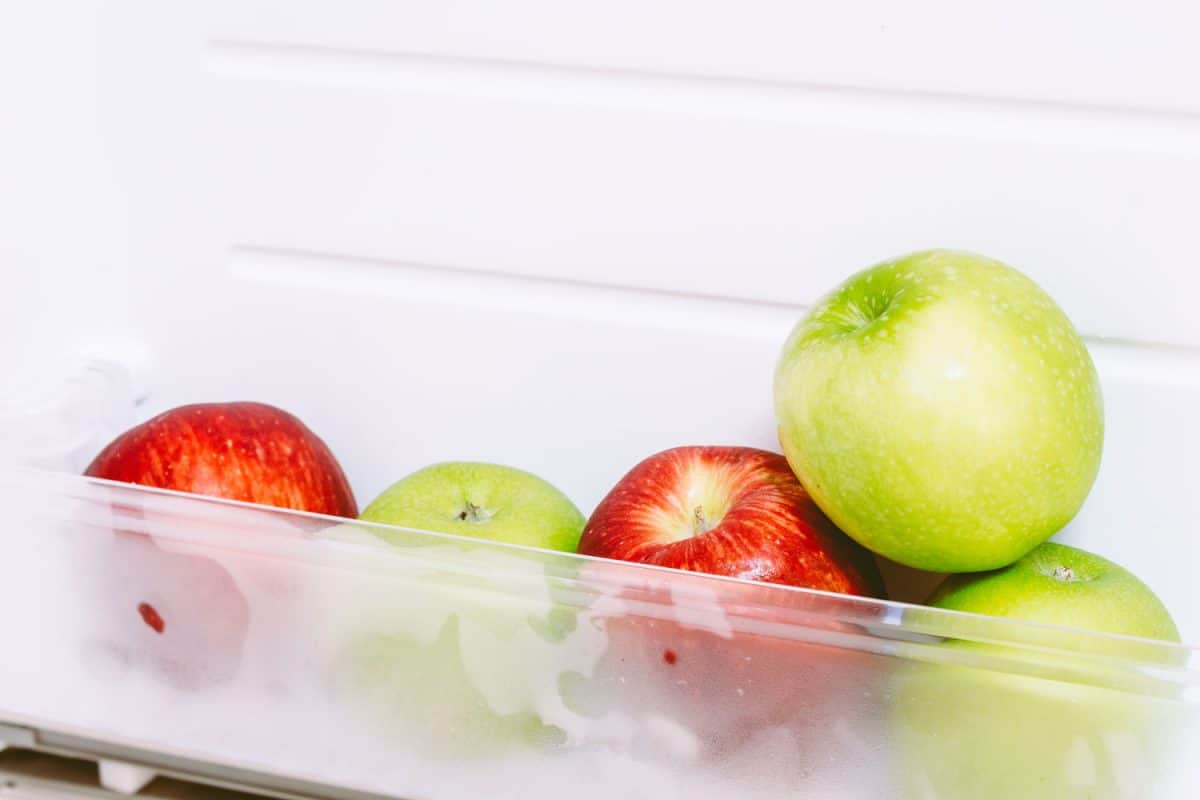 把苹果放在空冰箱里是减肥的理想选择
