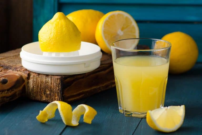 一杯柠檬汁，半个柠檬汁的量是多少?