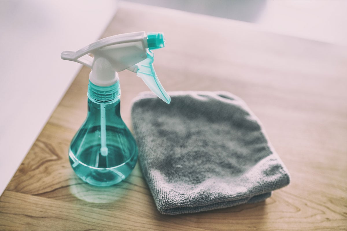 表面清洁家用厨房万能清洁剂消毒喷雾瓶用毛巾清bd手机下载洁
