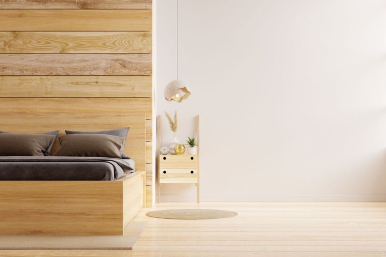 简约的现代设计卧室的照片附上托盘木地板在地板上,X托盘地板业主的想法