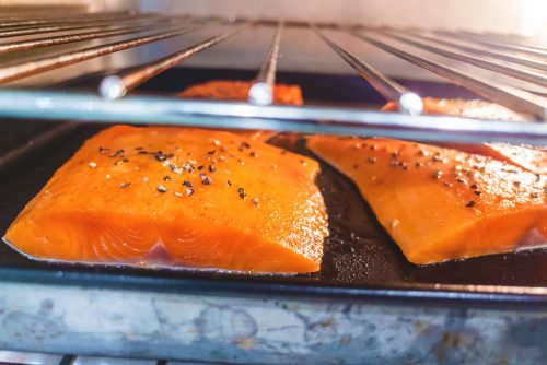 阅读更多关于这篇文章你应该烤鱼片在什么温度?多长时间?