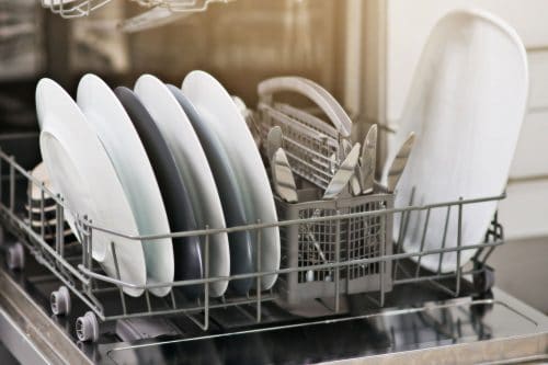 阅读更多文章台面洗碗机使用多少电和水?