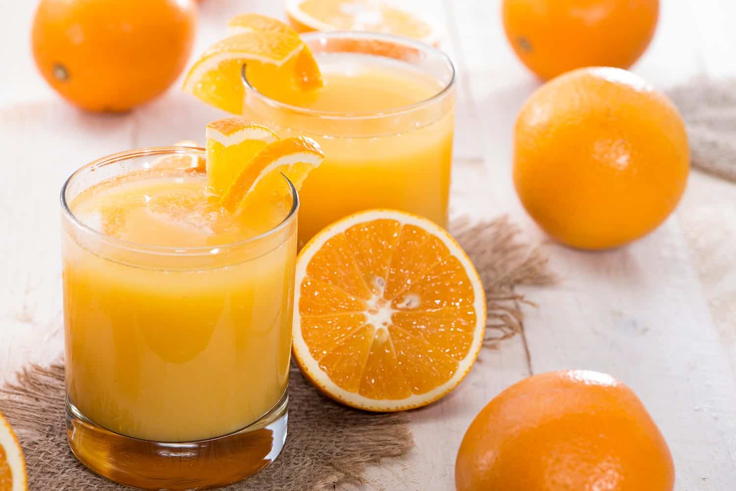 一份新鲜橙汁＂width=