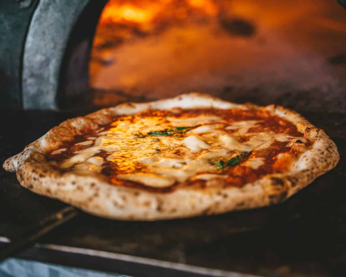 玛格丽塔披萨意大利传统石木烤箱