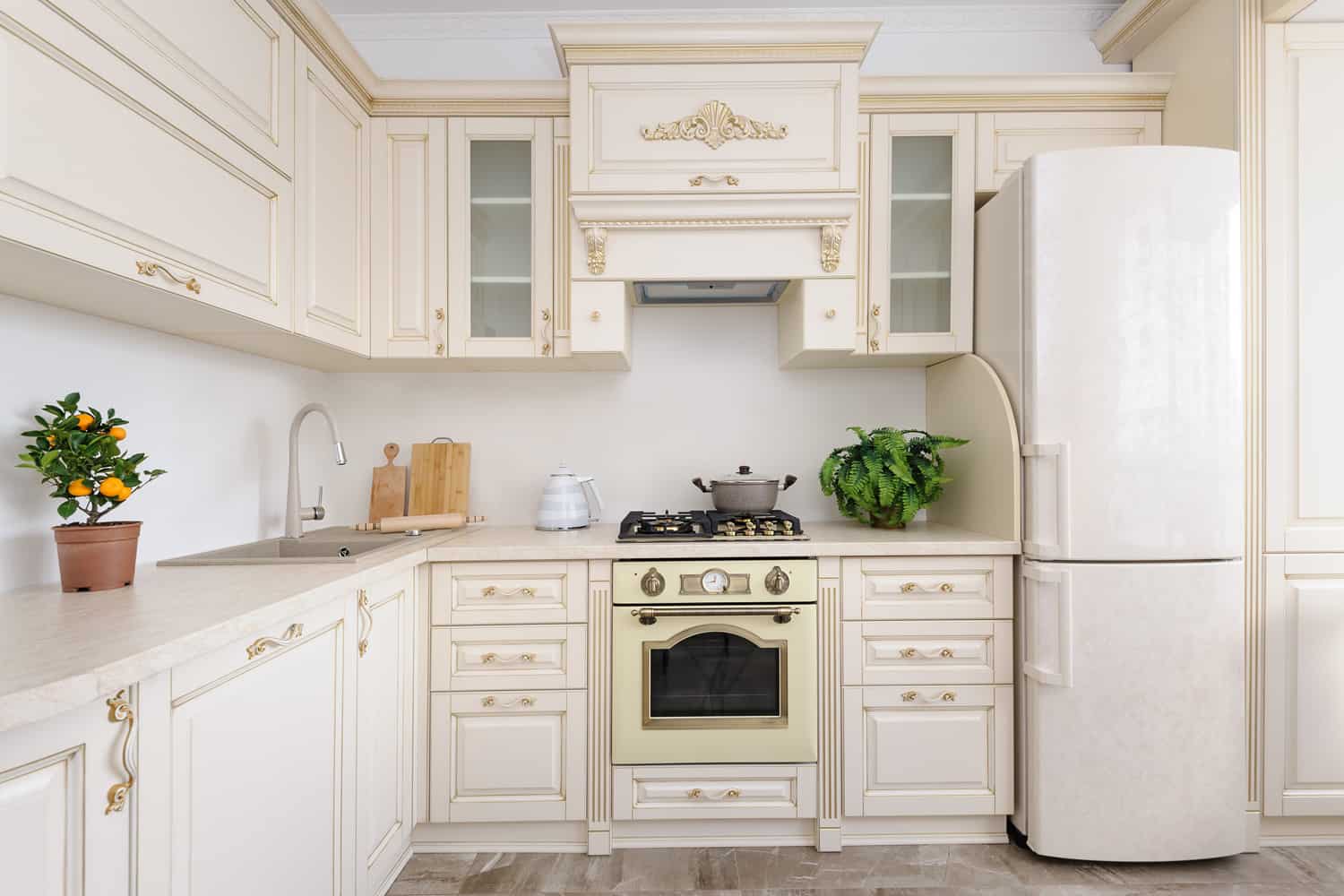 现代spacioius灰褐色的豪华厨房、干净的设计bd手机下载