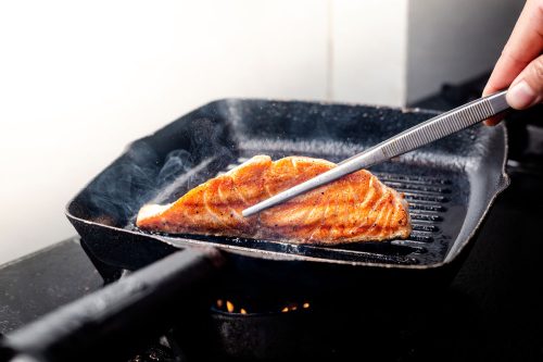 阅读更多关于这篇文章做鲑鱼在锅炉多久?