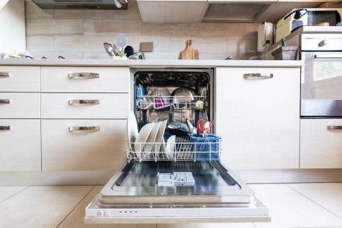 阅读更多关于“厨房辅助洗碗机用了多少水?”bd手机下载