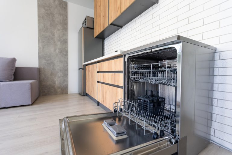 现代厨房内部开放空间,如何在厨房助手洗碗机运行诊断bd手机下载