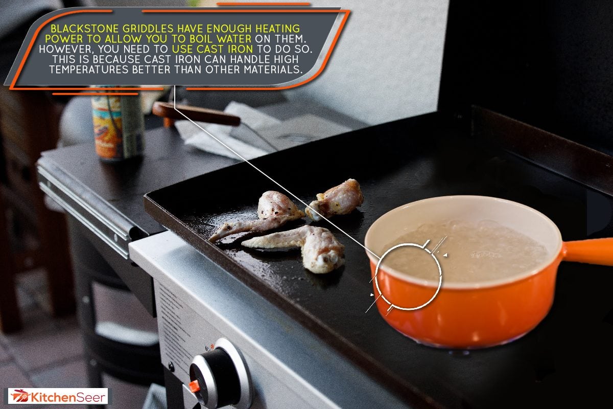 煎锅上的鸡翅，你能在黑石煎锅上烧水吗?