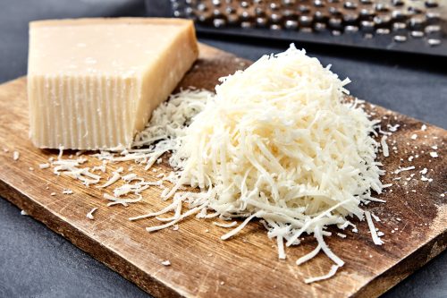 阅读更多关于文章你可以用马苏里拉奶酪代替帕尔马干酪在阿尔弗雷多?
