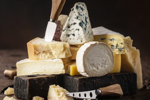 阅读更多关于“山羊奶酪和帕尔玛干酪一起吃吗?”
