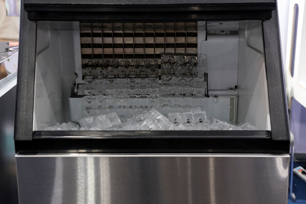 美泰格制冰机生产冰
